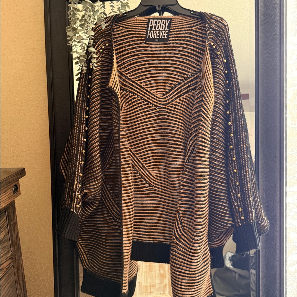 Pebby Forevee Black and Tan Striped Cardigan